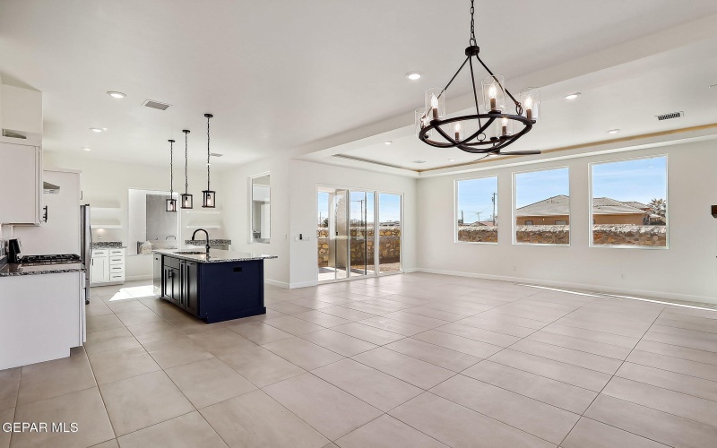 5997 RUIDOSO DOWNS Street, El Paso, TX 79932, 4 Habitaciones Habitaciones , ,3 BañosBaños,Residential,En Venta,5997 RUIDOSO DOWNS Street,916755
