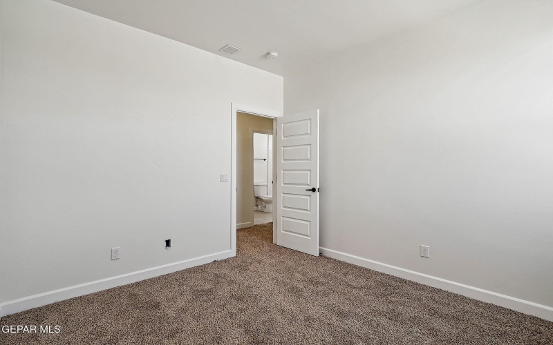 5997 RUIDOSO DOWNS Street, El Paso, TX 79932, 4 Habitaciones Habitaciones , ,3 BañosBaños,Residential,En Venta,5997 RUIDOSO DOWNS Street,916755