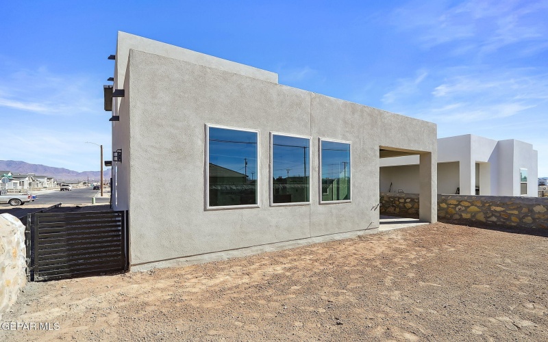 5997 RUIDOSO DOWNS Street, El Paso, TX 79932, 4 Habitaciones Habitaciones , ,3 BañosBaños,Residential,En Venta,5997 RUIDOSO DOWNS Street,916755