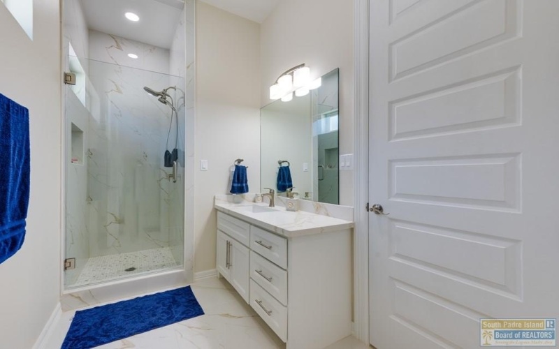 5905 Havana Dr., South Padre Island, TX 78597, 3 Bedrooms Bedrooms, ,2 BathroomsBathrooms,Residential,For Sale,5905 Havana Dr.,0,104160