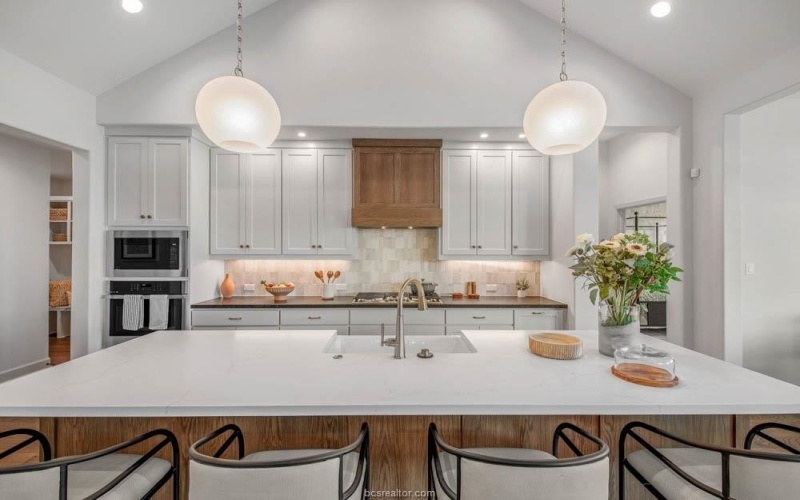 3645 Slocum Hill Drive, College Station, TX 77845, 4 Bedrooms Bedrooms, ,3 BathroomsBathrooms,Residential,For Sale,3645 Slocum Hill Drive,0,25008917