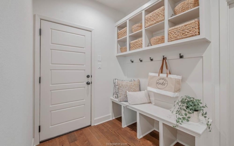 3645 Slocum Hill Drive, College Station, TX 77845, 4 Bedrooms Bedrooms, ,3 BathroomsBathrooms,Residential,For Sale,3645 Slocum Hill Drive,0,25008917