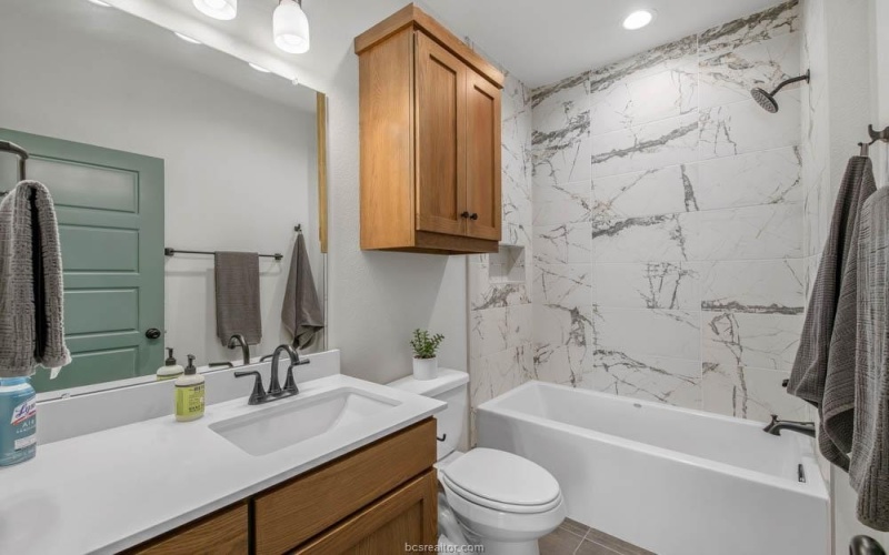 3645 Slocum Hill Drive, College Station, TX 77845, 4 Bedrooms Bedrooms, ,3 BathroomsBathrooms,Residential,For Sale,3645 Slocum Hill Drive,0,25008917