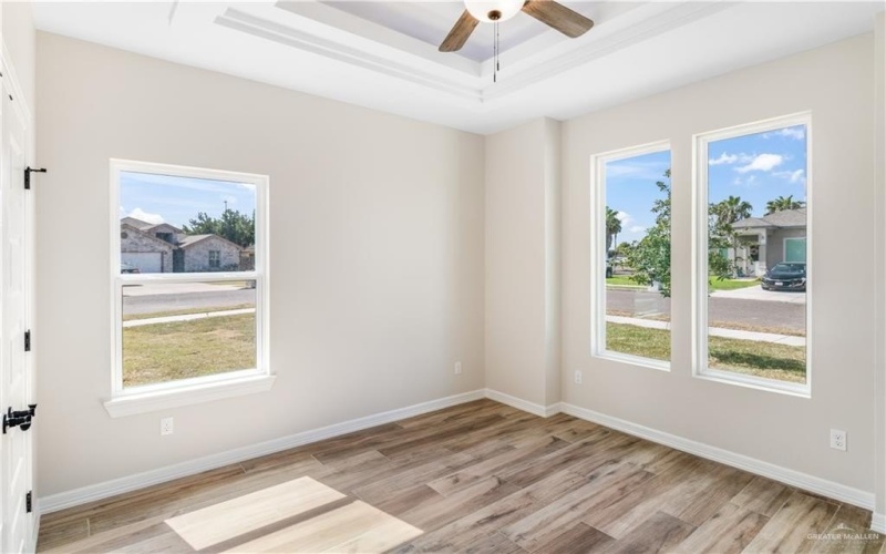 1702 Wilcox Drive, Edinburg, TX 78542, 3 Bedrooms Bedrooms, ,2 BathroomsBathrooms,Residential,For Sale,1702 Wilcox Drive,0,478434