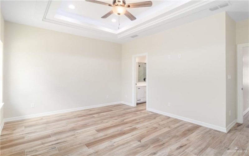 1702 Wilcox Drive, Edinburg, TX 78542, 3 Bedrooms Bedrooms, ,2 BathroomsBathrooms,Residential,For Sale,1702 Wilcox Drive,0,478434