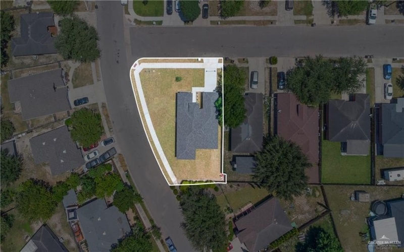 1702 Wilcox Drive, Edinburg, TX 78542, 3 Bedrooms Bedrooms, ,2 BathroomsBathrooms,Residential,For Sale,1702 Wilcox Drive,0,478434