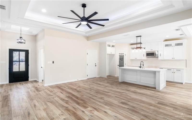 1702 Wilcox Drive, Edinburg, TX 78542, 3 Bedrooms Bedrooms, ,2 BathroomsBathrooms,Residential,For Sale,1702 Wilcox Drive,0,478434
