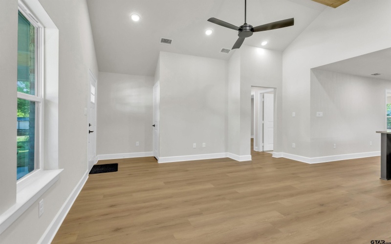 405 Short, Troup, TX 75789, 3 Habitaciones Habitaciones , ,2 BañosBaños,Residential,En Venta,405 Short,0,25012313