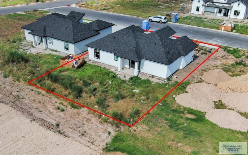 2412 CALLE MORENO, BROWNSVILLE, TX 78521, 3 Bedrooms Bedrooms, ,2 BathroomsBathrooms,Residential,For Sale,2412 CALLE MORENO,0,29767613