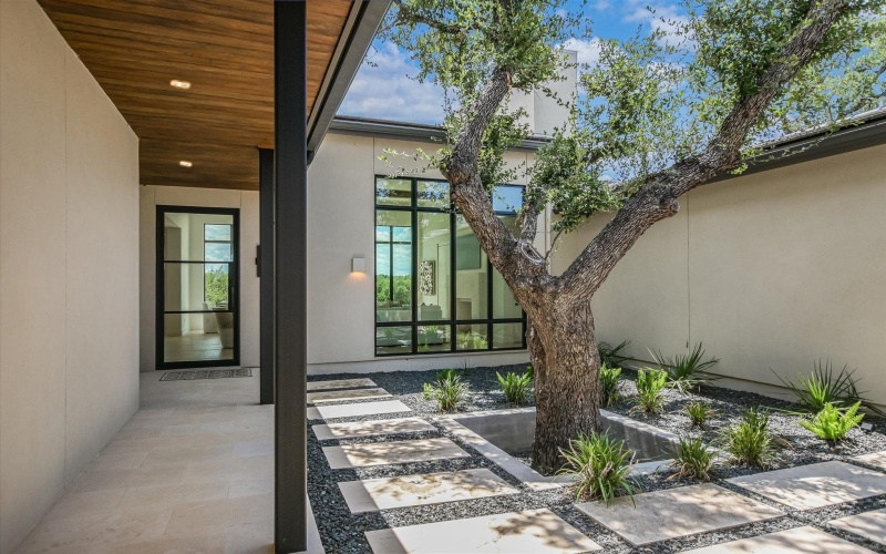 146 Coral Berry, Horseshoe Bay, TX 78657, 4 Bedrooms Bedrooms, ,5 BathroomsBathrooms,Residential,For Sale,146 Coral Berry,0,174711
