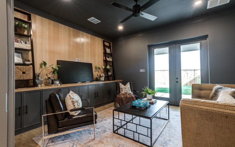3806 126th Street, Lubbock, TX 79423, 5 Bedrooms Bedrooms, ,5 BathroomsBathrooms,Residential,For Sale,3806 126th Street,0,202559101