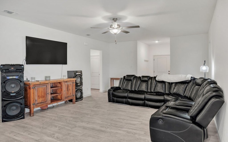 2717 Shirley Dr, Big Spring, TX 79720, 3 Habitaciones Habitaciones , ,2 BañosBaños,Residential,En Venta,2717 Shirley Dr,0,50084559