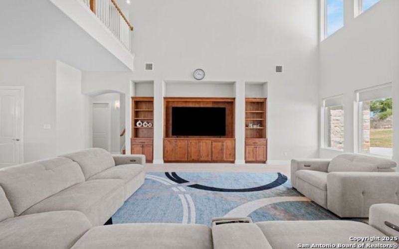 22825 Linwood Rdg, San Antonio, TX 78255, 5 Bedrooms Bedrooms, ,5 BathroomsBathrooms,Residential,For Sale,22825 Linwood Rdg,0,1892523