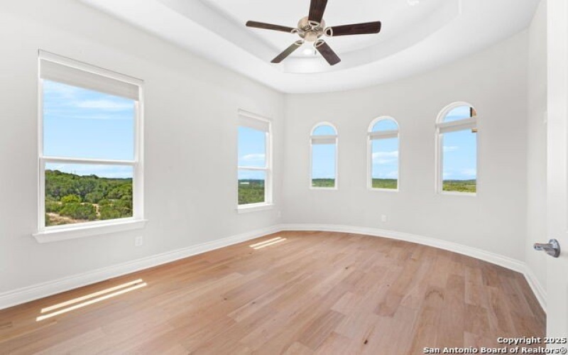 22825 Linwood Rdg, San Antonio, TX 78255, 5 Bedrooms Bedrooms, ,5 BathroomsBathrooms,Residential,For Sale,22825 Linwood Rdg,0,1892523