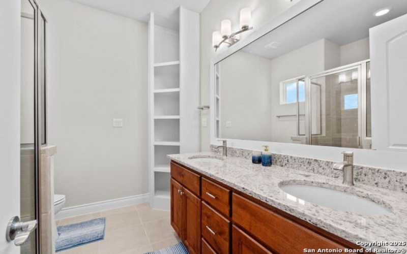 22825 Linwood Rdg, San Antonio, TX 78255, 5 Bedrooms Bedrooms, ,5 BathroomsBathrooms,Residential,For Sale,22825 Linwood Rdg,0,1892523