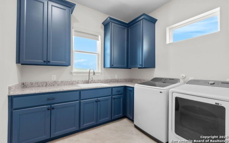 22825 Linwood Rdg, San Antonio, TX 78255, 5 Bedrooms Bedrooms, ,5 BathroomsBathrooms,Residential,For Sale,22825 Linwood Rdg,0,1892523