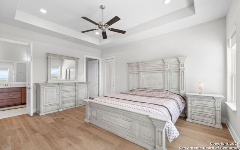 22825 Linwood Rdg, San Antonio, TX 78255, 5 Bedrooms Bedrooms, ,5 BathroomsBathrooms,Residential,For Sale,22825 Linwood Rdg,0,1892523