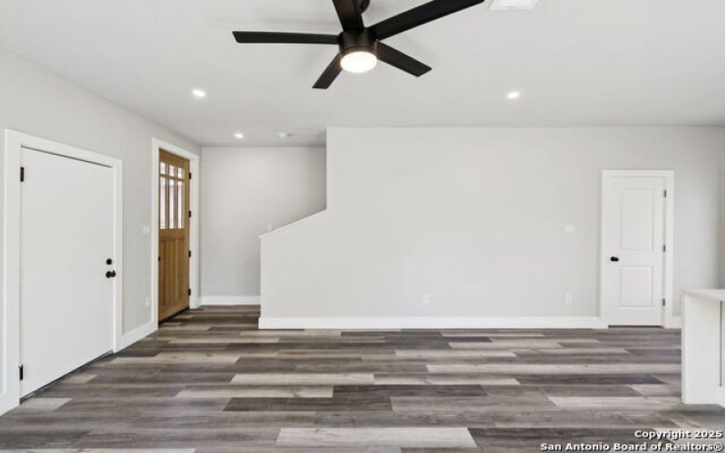 803 Indiana, San Antonio, TX 78210, 3 Habitaciones Habitaciones , ,2 BañosBaños,Residential,En Venta,803 Indiana,0,1892603