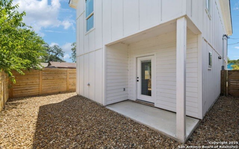 803 Indiana, San Antonio, TX 78210, 3 Habitaciones Habitaciones , ,2 BañosBaños,Residential,En Venta,803 Indiana,0,1892603