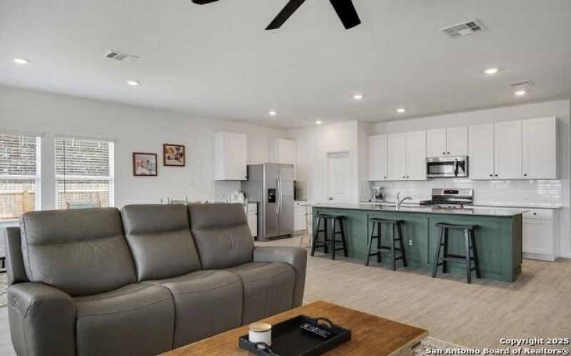 5917 Cerulean Ln, Bulverde, TX 78163, 4 Bedrooms Bedrooms, ,3 BathroomsBathrooms,Residential,For Sale,5917 Cerulean Ln,0,1892618
