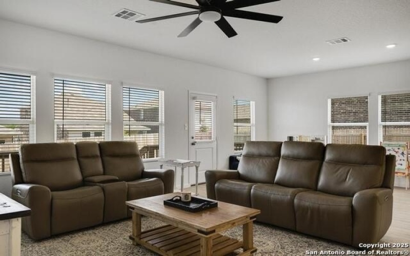 5917 Cerulean Ln, Bulverde, TX 78163, 4 Bedrooms Bedrooms, ,3 BathroomsBathrooms,Residential,For Sale,5917 Cerulean Ln,0,1892618