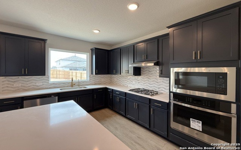 7028 Sycamore Hollow, San Antonio, TX 78252, 3 Bedrooms Bedrooms, ,2 BathroomsBathrooms,Residential,For Sale,7028 Sycamore Hollow,0,1892636