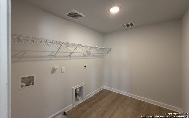 7028 Sycamore Hollow, San Antonio, TX 78252, 3 Bedrooms Bedrooms, ,2 BathroomsBathrooms,Residential,For Sale,7028 Sycamore Hollow,0,1892636
