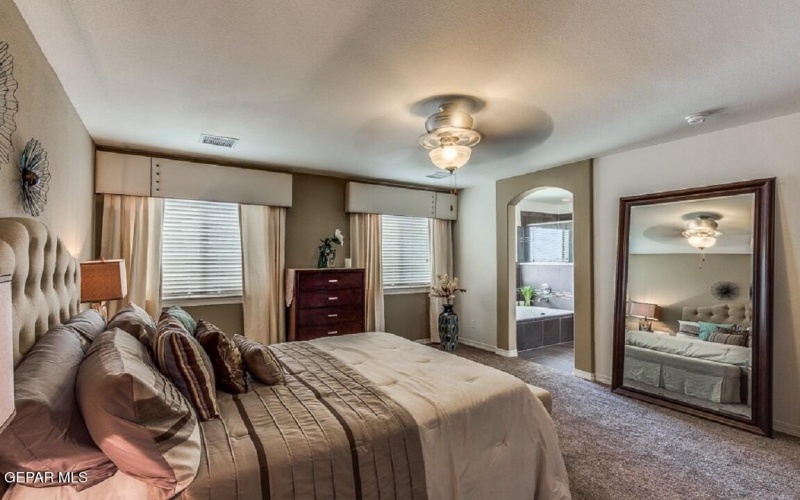 10700 Drew Pearson Drive, El Paso, TX 79924, 5 Bedrooms Bedrooms, ,1 BathroomBathrooms,Residential,For Sale,10700 Drew Pearson Drive,0,928395