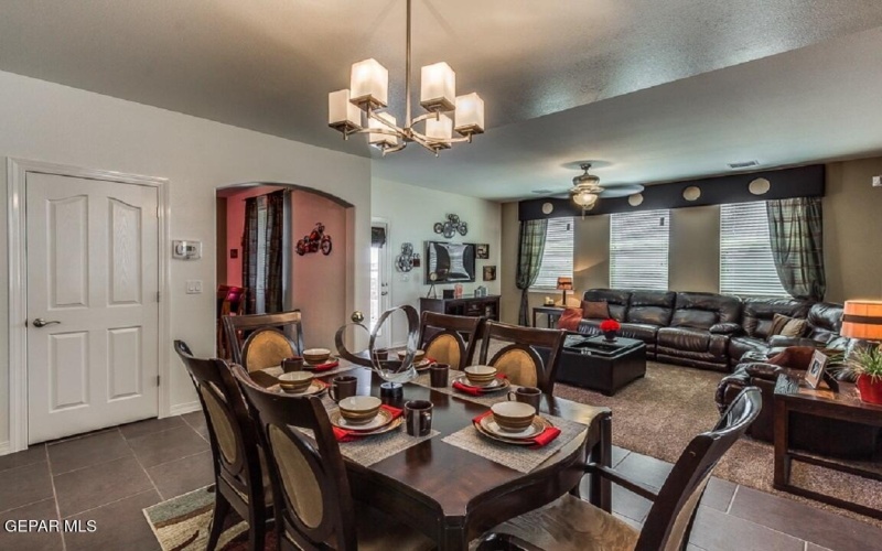 10700 Drew Pearson Drive, El Paso, TX 79924, 5 Bedrooms Bedrooms, ,1 BathroomBathrooms,Residential,For Sale,10700 Drew Pearson Drive,0,928395