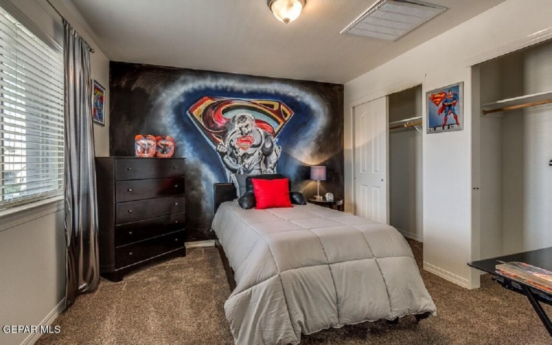 10700 Drew Pearson Drive, El Paso, TX 79924, 5 Bedrooms Bedrooms, ,1 BathroomBathrooms,Residential,For Sale,10700 Drew Pearson Drive,0,928395