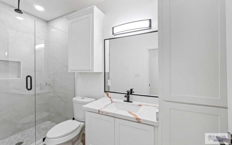 6221 KING PALM LOOP, BROWNSVILLE, TX 78526, 4 Habitaciones Habitaciones , ,3 BañosBaños,Residential,En Venta,6221 KING PALM LOOP,0,29765437