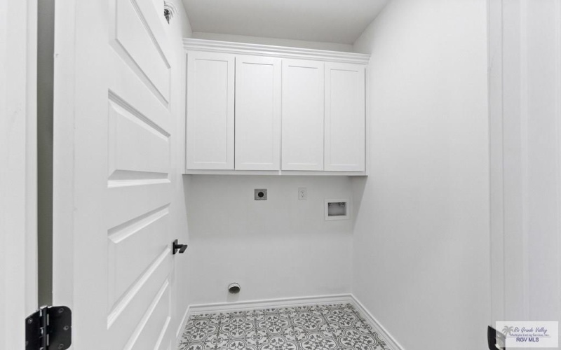 6221 KING PALM LOOP, BROWNSVILLE, TX 78526, 4 Habitaciones Habitaciones , ,3 BañosBaños,Residential,En Venta,6221 KING PALM LOOP,0,29765437