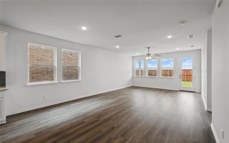 1340 Lollipop Lane, Sherman, TX 75090, 4 Habitaciones Habitaciones , ,3 BañosBaños,Residential,En Venta,1340 Lollipop Lane,0,20864519