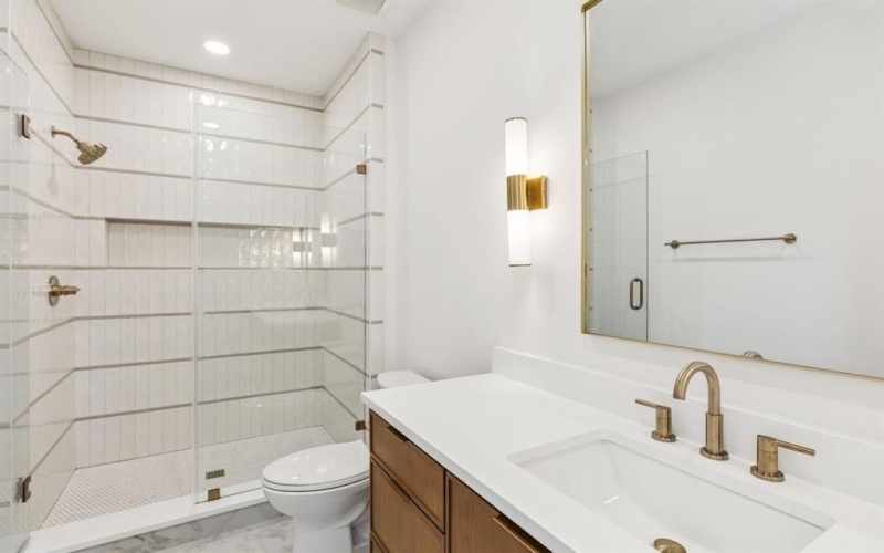 3207 Whitehall Drive, Dallas, TX 75229, 5 Habitaciones Habitaciones , ,6 BañosBaños,Residential,En Venta,3207 Whitehall Drive,0,20997626