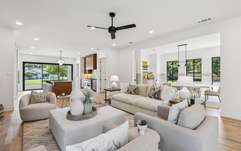3207 Whitehall Drive, Dallas, TX 75229, 5 Habitaciones Habitaciones , ,6 BañosBaños,Residential,En Venta,3207 Whitehall Drive,0,20997626