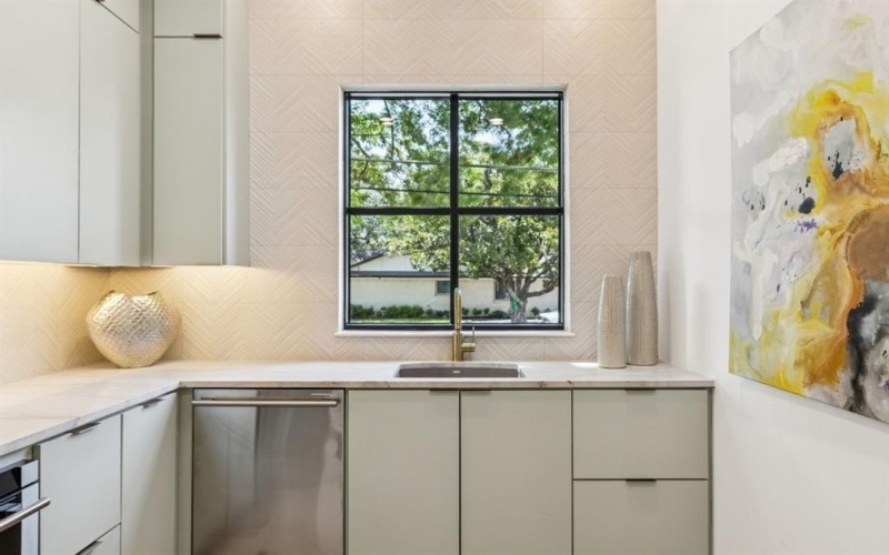 3207 Whitehall Drive, Dallas, TX 75229, 5 Habitaciones Habitaciones , ,6 BañosBaños,Residential,En Venta,3207 Whitehall Drive,0,20997626