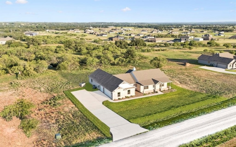 405 Red Roan Ridge, Weatherford, TX 76087, 4 Habitaciones Habitaciones , ,2 BañosBaños,Residential,En Venta,405 Red Roan Ridge,0,21007383