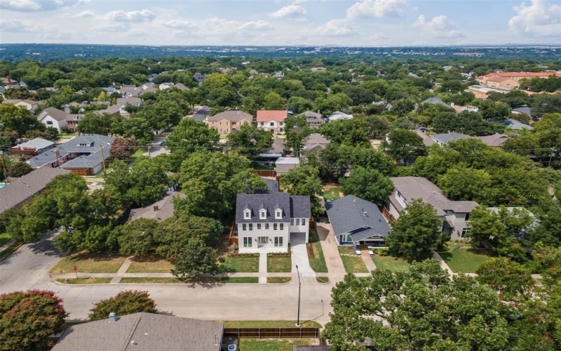 3928 Clarke Avenue, Fort Worth, TX 76107, 5 Habitaciones Habitaciones , ,3 BañosBaños,Residential,En Venta,3928 Clarke Avenue,0,21014898