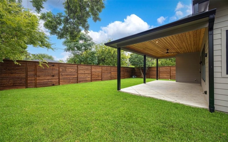 602 Coolair Drive, Dallas, TX 75218, 4 Habitaciones Habitaciones , ,5 BañosBaños,Residential,En Venta,602 Coolair Drive,0,21017048