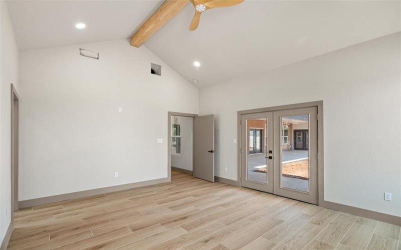 7404 N Sundance Drive, Joshua, TX 76058, 3 Bedrooms Bedrooms, ,2 BathroomsBathrooms,Residential,For Sale,7404 N Sundance Drive,0,21021235
