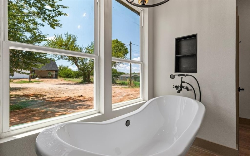 7404 N Sundance Drive, Joshua, TX 76058, 3 Bedrooms Bedrooms, ,2 BathroomsBathrooms,Residential,For Sale,7404 N Sundance Drive,0,21021235