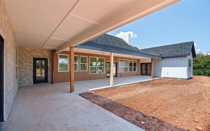 7404 N Sundance Drive, Joshua, TX 76058, 3 Bedrooms Bedrooms, ,2 BathroomsBathrooms,Residential,For Sale,7404 N Sundance Drive,0,21021235