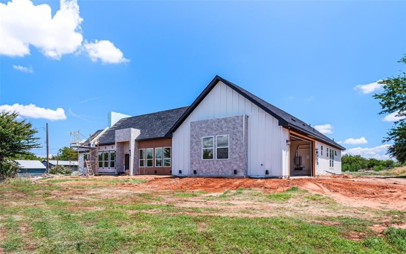 7404 N Sundance Drive, Joshua, TX 76058, 3 Bedrooms Bedrooms, ,2 BathroomsBathrooms,Residential,For Sale,7404 N Sundance Drive,0,21021235