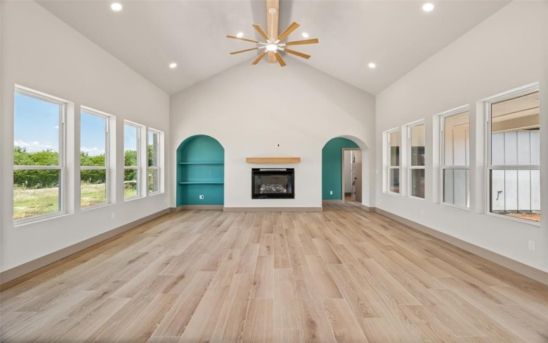 7404 N Sundance Drive, Joshua, TX 76058, 3 Bedrooms Bedrooms, ,2 BathroomsBathrooms,Residential,For Sale,7404 N Sundance Drive,0,21021235