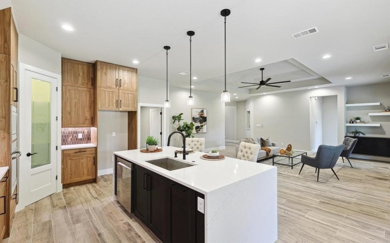 2084 Glenhollow Drive, Weatherford, TX 76088, 4 Bedrooms Bedrooms, ,3 BathroomsBathrooms,Residential,For Sale,2084 Glenhollow Drive,0,21027152