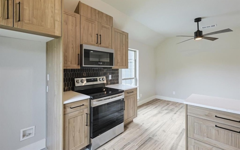 2084 Glenhollow Drive, Weatherford, TX 76088, 4 Bedrooms Bedrooms, ,3 BathroomsBathrooms,Residential,For Sale,2084 Glenhollow Drive,0,21027152