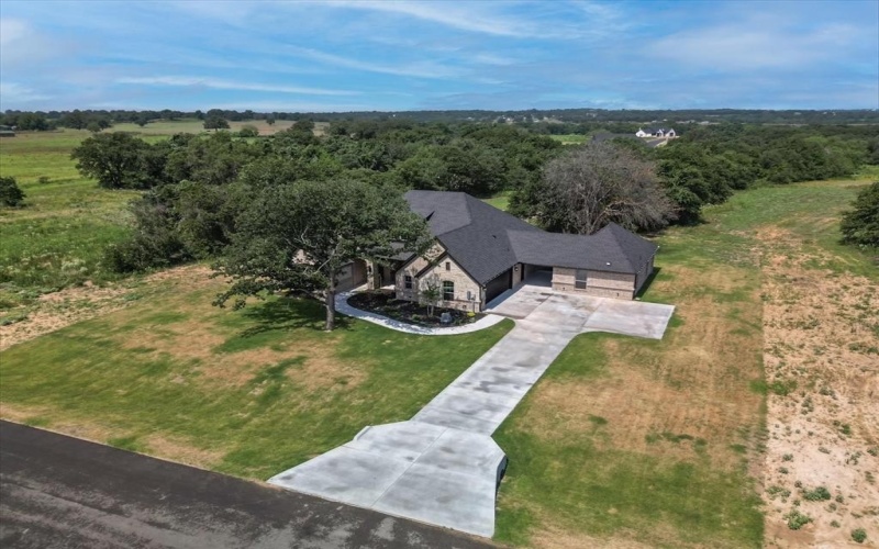 2084 Glenhollow Drive, Weatherford, TX 76088, 4 Bedrooms Bedrooms, ,3 BathroomsBathrooms,Residential,For Sale,2084 Glenhollow Drive,0,21027152