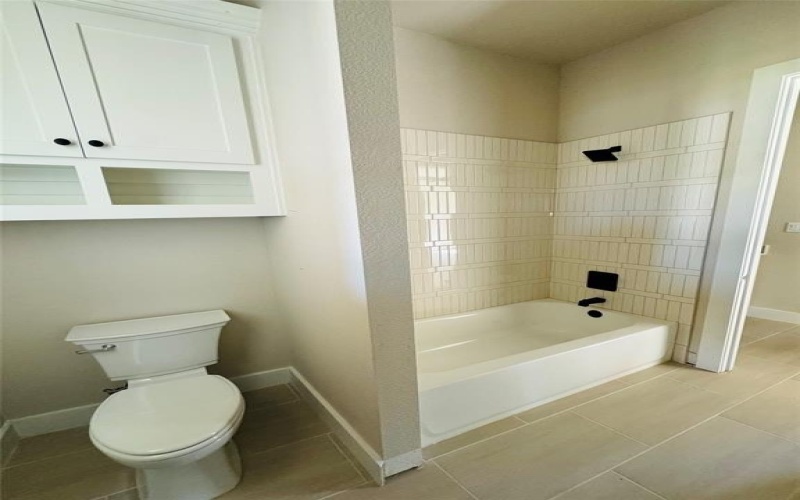 409 Creekside, Weatherford, TX 76087, 4 Bedrooms Bedrooms, ,2 BathroomsBathrooms,Residential,For Sale,409 Creekside,0,21028239