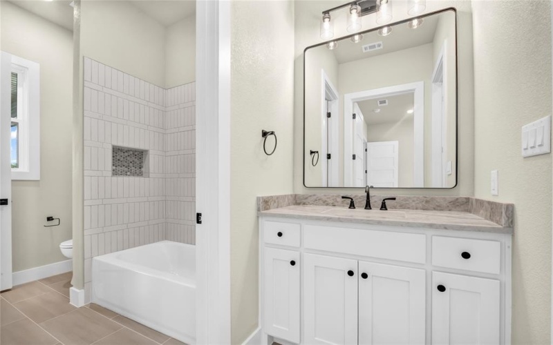 409 Creekside, Weatherford, TX 76087, 4 Bedrooms Bedrooms, ,2 BathroomsBathrooms,Residential,For Sale,409 Creekside,0,21028239
