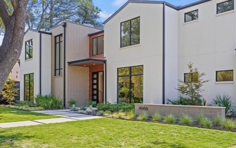 4666 College Park Drive, Dallas, TX 75229, 5 Bedrooms Bedrooms, ,6 BathroomsBathrooms,Residential,For Sale,4666 College Park Drive,0,21029154